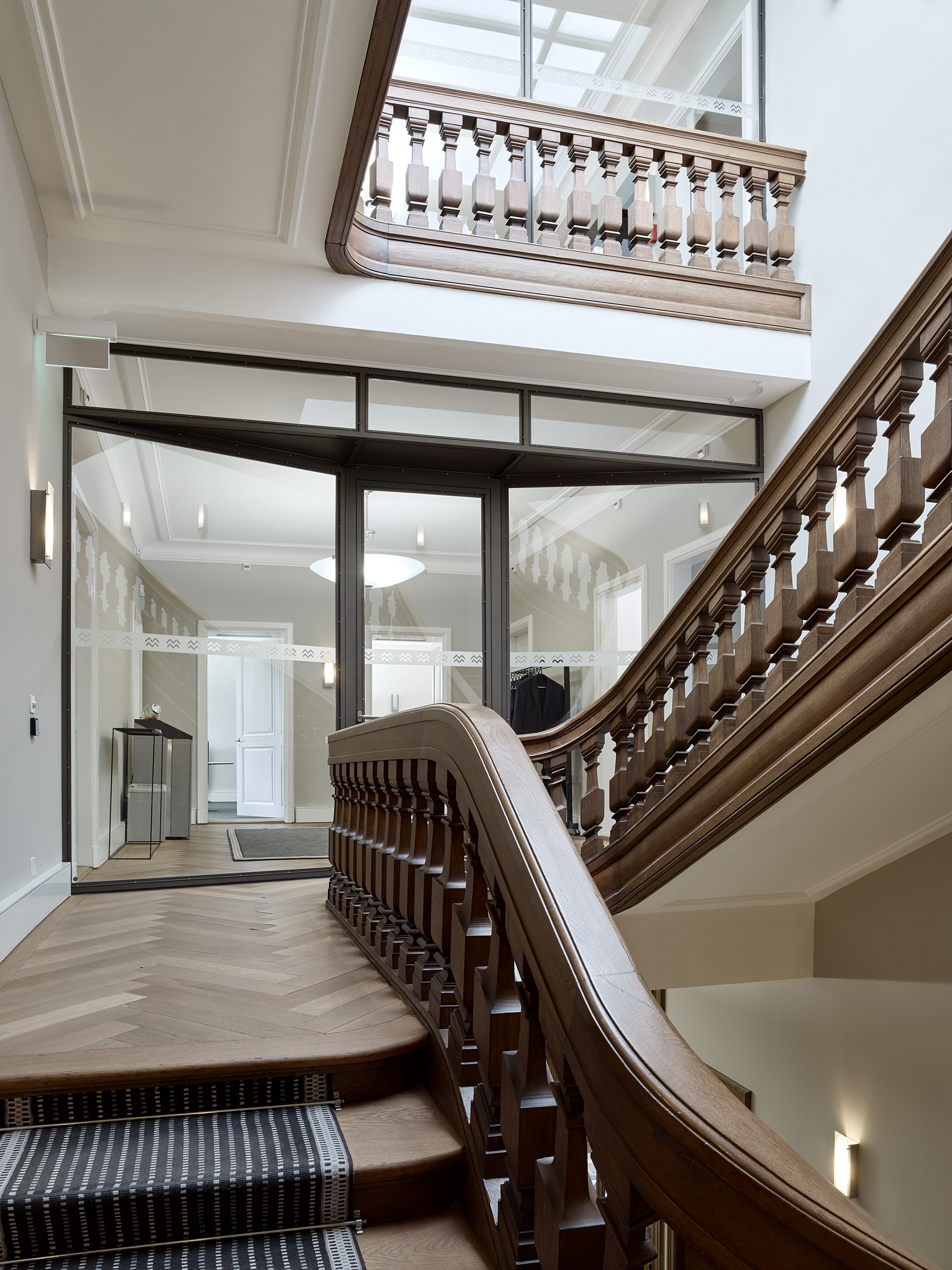 E19702 Alpa 088147 SCREEN